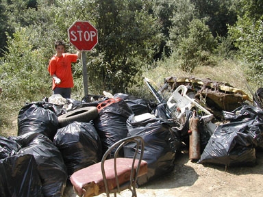 SOS Lloret neteja popular Sant Quirze